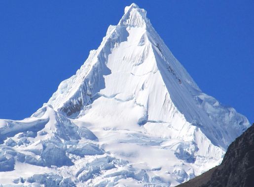 Archivo:Alpamayo 12.jpg - Wikipedia, la enciclopedia libre