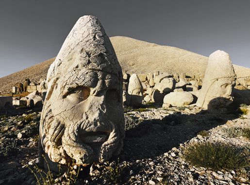 File:Ruins of Commagene Kingdom.jpg - Wikimedia Commons