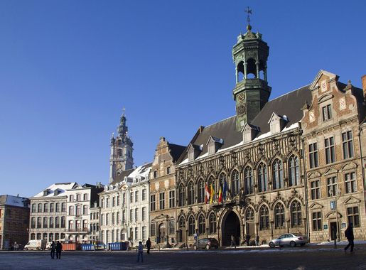File:0 Mons - Grand'Place (1).JPG - Wikimedia Commons