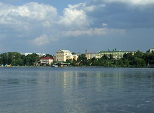 Файл:UA-TE Ternopol Lake 02 Buran 19-09-12.JPG — Вікіпедія