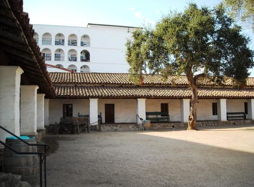 File:Santa Barbara Presidio 132.jpg - Wikimedia Commons