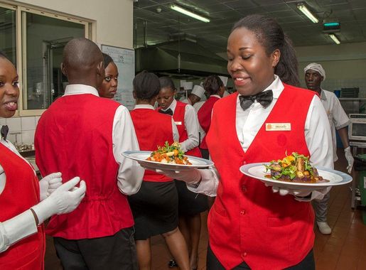 File:Kampala Serena Hotel Staff at work.jpg - Wikimedia Commons