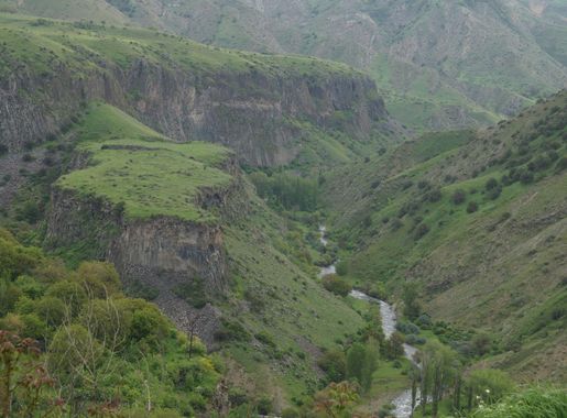 File:Khosrov forest, Armenia.jpg - Wikipedia