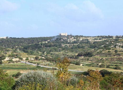 File:Malta - Siggiewi - Buskett Gardens+Verdala Palace (Laferla Cross) 01  ies.jpg - Wikimedia Commons