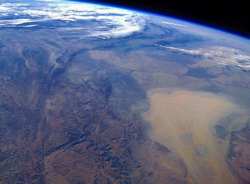 Skeda:Dust Storm Over Turkmenistan.jpg - Wikipedia