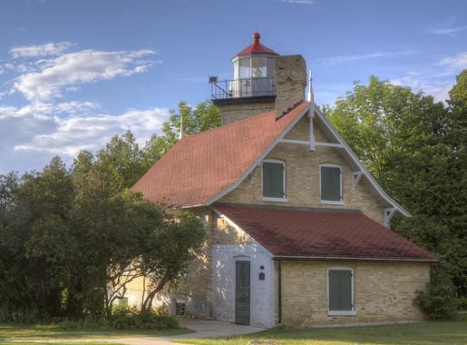 File:Eagle Bluff Lighthouse.jpg - Wikimedia Commons