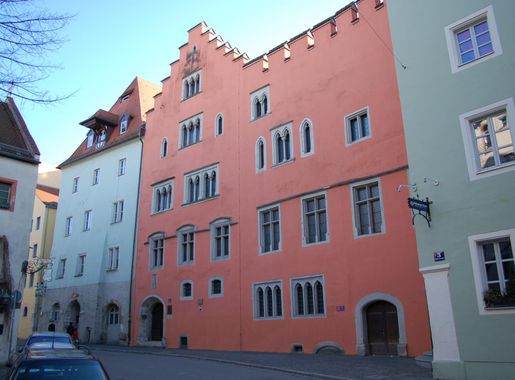File:Runtingerhaus in Regensburg.jpg - Wikipedia