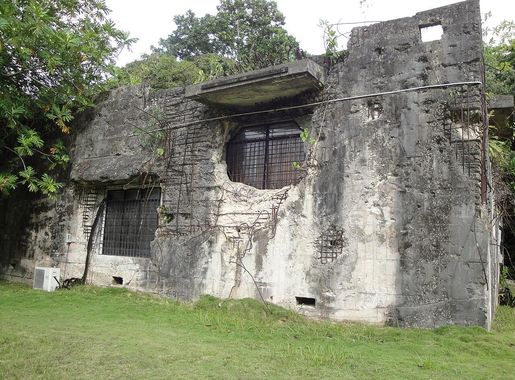 File:Peleliu World War II Memorial Museum.jpg - Wikimedia Commons