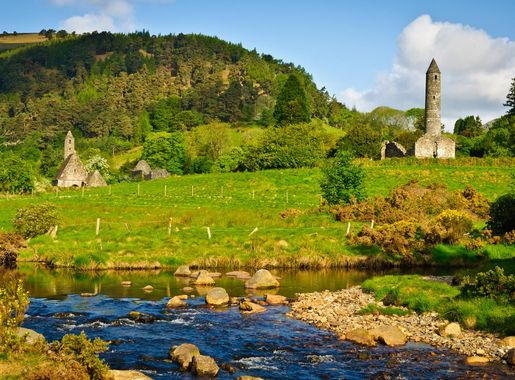File:Wicklow Way Glendalough.jpg - Wikimedia Commons