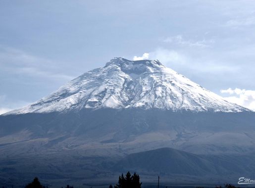 File:Cotopaxi Volcano (236671257).jpeg - Wikimedia Commons