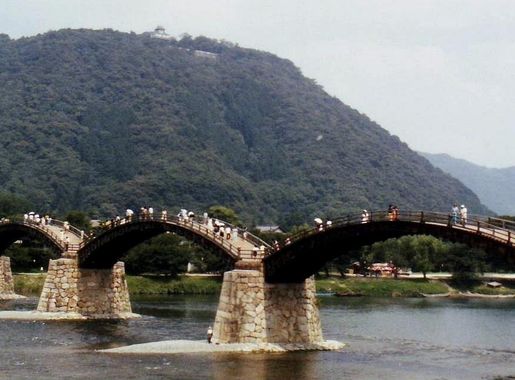 File:Kintai Bridge.jpg - Wikimedia Commons