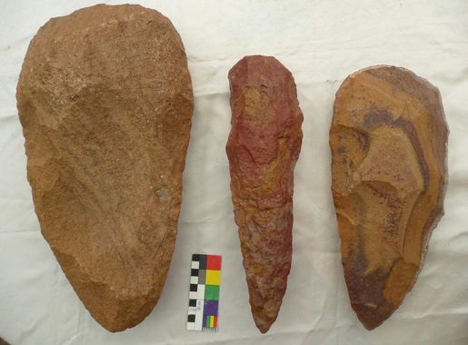 Datei:Große Faustkeile.JPG – Wikipedia