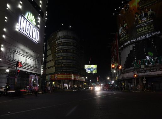 File:Colon Street-Osmeña Boulevard night view (Cebu City; 01-23-2024).jpg -  Wikimedia Commons