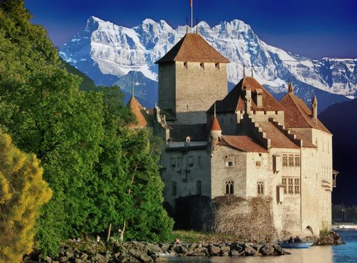 File:Castle of Chillon N.jpg - Wikimedia Commons