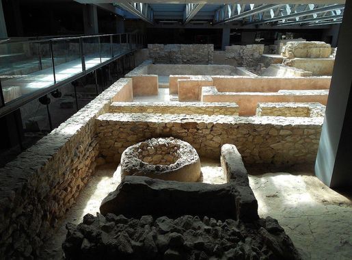 File:Centro Arqueológico de la Almoina 16.jpg - Wikimedia Commons