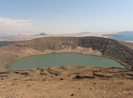 File:BirAli Crater.JPG - Wikipedia