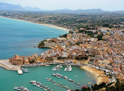 File:Castellammare del Golfo Harbour, Sicily.jpg - Wikimedia Commons