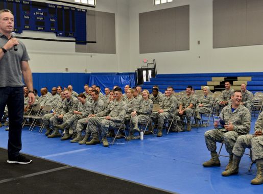 Comedian uses comic relief to relay valuable messages > Andersen Air Force  Base > Articles