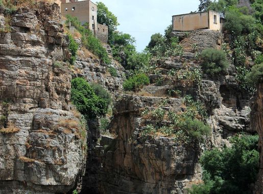 Fichier:جسر الشيطان وقنطرة سيدي راشد.JPG — Wikipédia
