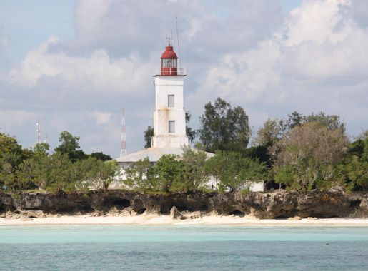 File:Zanzibar Lighthouse 2.jpg - Wikimedia Commons