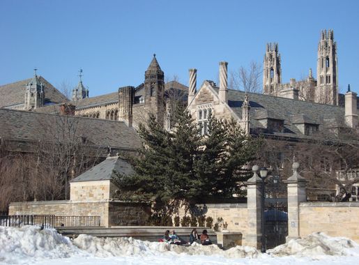 File:Yale University - Central Campus Architecture - New Haven CT - USA -  03.jpg - Wikimedia Commons