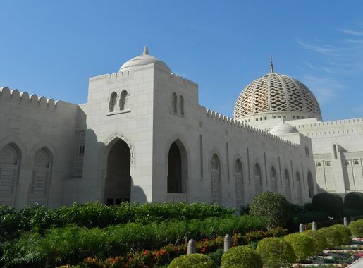 File:SultanQaboosGrandMosque 37.JPG - Wikimedia Commons