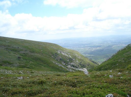 Ficheiro:Serra de Montemuro.jpg – Wikipédia, a enciclopédia livre