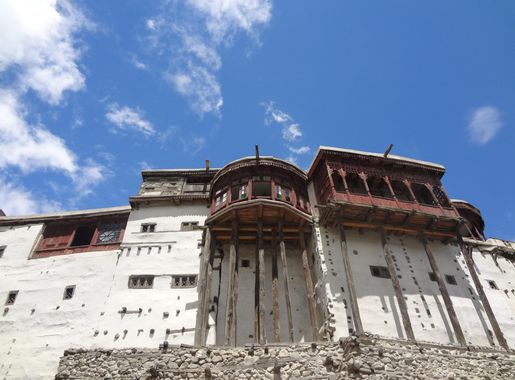 File:Baltit fort, Hunza Valley.jpg - Wikimedia Commons