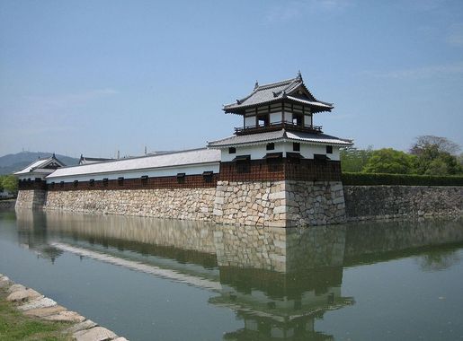 File:Hiroshima Castle 01.JPG - Wikimedia Commons