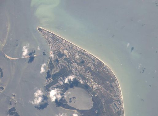 File:ISS013-E-30020 - View of Florida.jpg - Wikimedia Commons