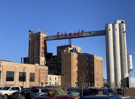 File:The old Schmidt Brewery in St. Paul, MN (45501614815).jpg - Wikimedia  Commons