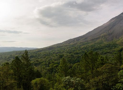 File:CostaRica Arenal Volcano (pixinn.net).jpg - Wikimedia Commons