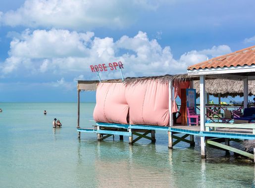 File:Secret Beach Ambergris Caye, Belize, January 2022 - 01.jpg - Wikimedia  Commons