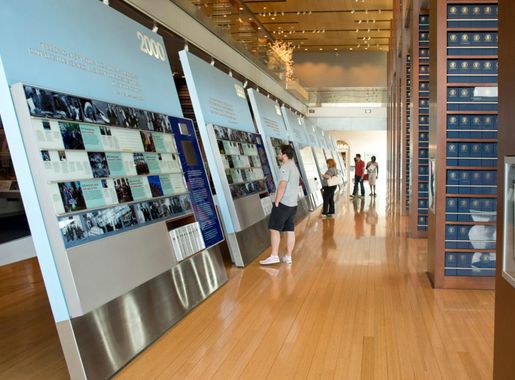 Little Rock offers Presidential Library > 913th Airlift Group > Article  Display