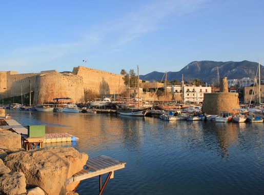 File:Kyrenia Harbour 3.JPG - Wikimedia Commons
