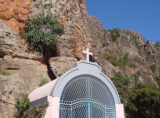 File:Oratorio Virgen del Camino.JPG - Wikimedia Commons