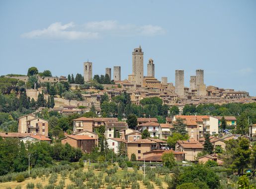File:Panorama San Gimignano.jpg - Wikimedia Commons