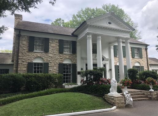 File:Graceland mansion IMG 2867.jpg - Wikimedia Commons