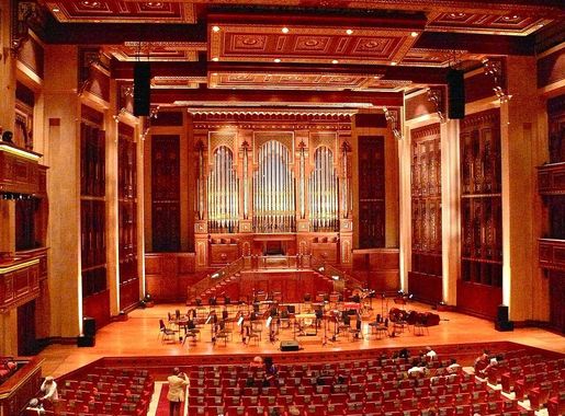 Datei:Royal Opera, Masqat. Die Orgel.JPG – Wikipedia