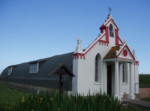 File:Italian Chapel - Lamb Holm - Orkney - kingsley - 29-JUN-09.JPG -  Wikipedia