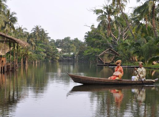 Tập tin:Binh Quoi people rowing.JPG – Wikipedia tiếng Việt