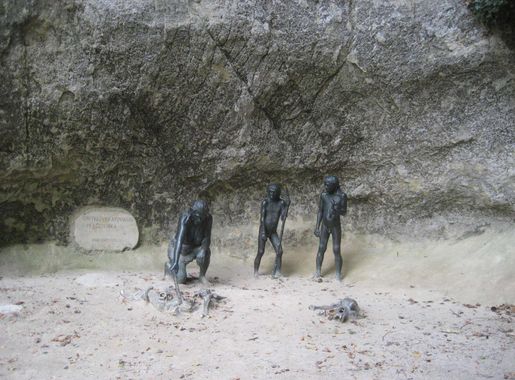 Archivo:Krapina-Neanderthal-3.JPG - Wikipedia, la enciclopedia libre