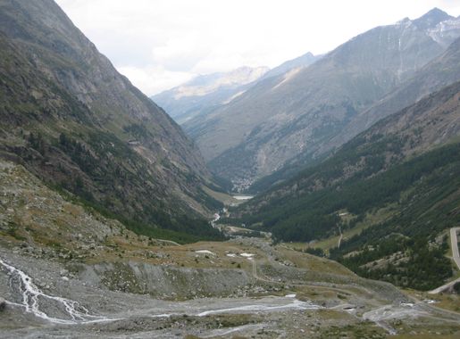 File:Vallée de Saas.JPG - Wikimedia Commons