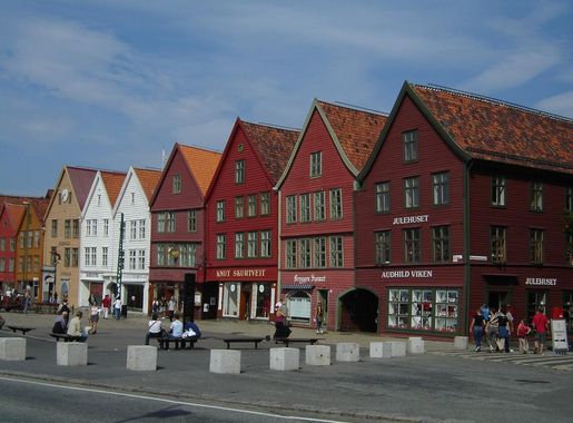 File:Bergen-Bryggen17.jpg - Wikimedia Commons