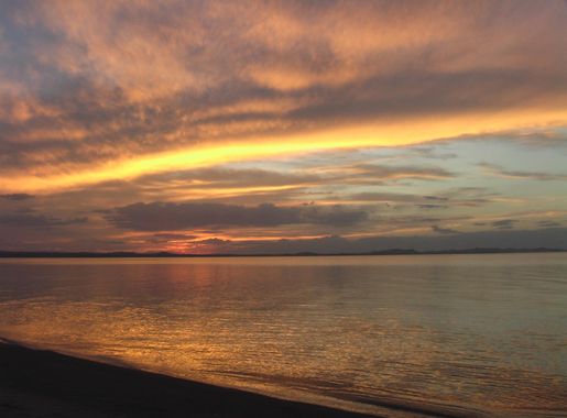 File:Khar-Nuur lake, Khovd province, Western Mongolia sunset2.JPG -  Wikimedia Commons