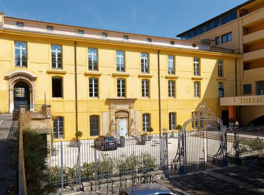 Fichier:Aix-Thermes Sextius-bjs180804-02.jpg — Wikipédia