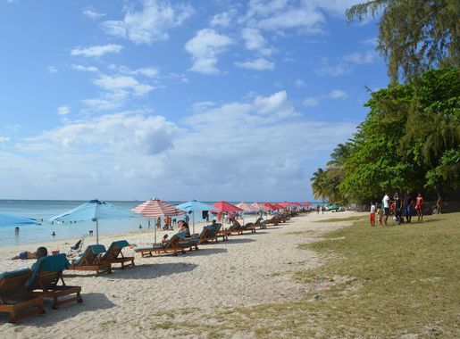 File:Trou aux Biches, Beach (1).JPG - Wikimedia Commons