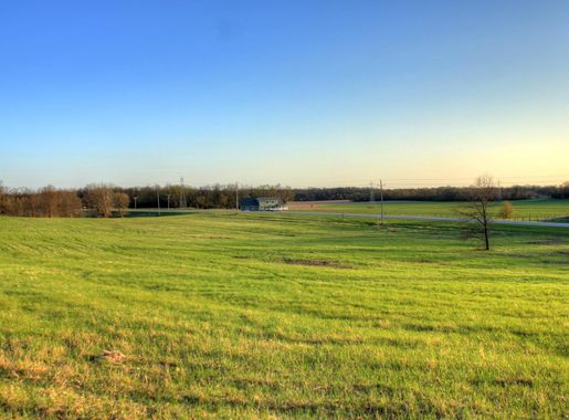 Landscape near the bluff at Kettle Moraine South, Wisconsin image - Free  stock photo - Public Domain photo - CC0 Images