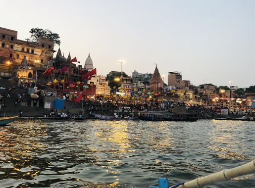 File:Assi ghat -Varanasi - Uttar Pradesh -DSC0001.jpg - Wikimedia Commons