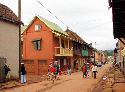 Fichier:Ambalavao - rue principale01.JPG — Wikipédia